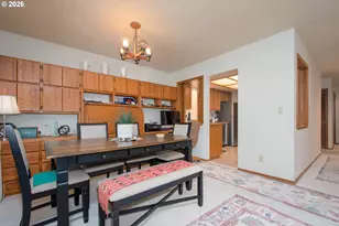 616 SW Eastman Pkwy, Gresham, OR 97080 - Photo 12