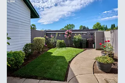 920 N Aspen Ct, Canby, OR 97013 - Photo 32