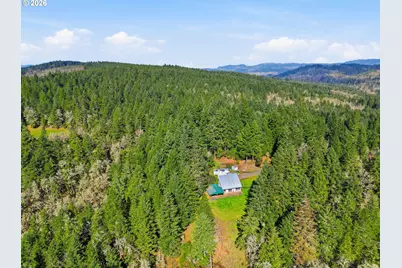 28460 Sutherlin Ln, Eugene, OR 97405 - Photo 24