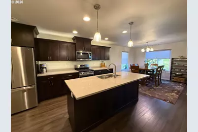784 Pebble Crk St, Sutherlin, OR 97479 - Photo 10