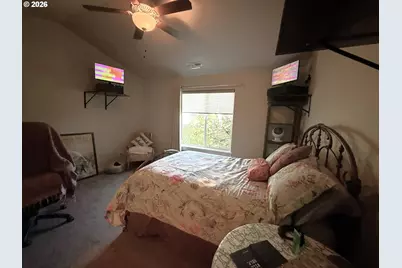 784 Pebble Crk St, Sutherlin, OR 97479 - Photo 28