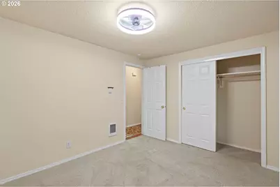 3300 Kauffman Ave #14, Vancouver, WA 98660 - Photo 12