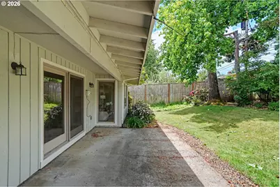 560 NW Merrie Dr, Corvallis, OR 97330 - Photo 42