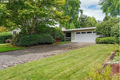 560 NW Merrie Dr, Corvallis, OR 97330 - Photo 2