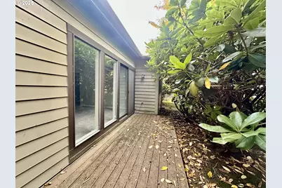 7612 SW Cresmoor Dr, Beaverton, OR 97008 - Photo 18