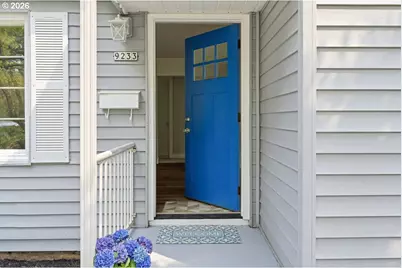 9233 SE Morrison St, Portland, OR 97216 - Photo 8