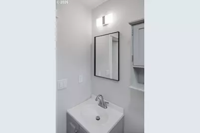 9233 SE Morrison St, Portland, OR 97216 - Photo 28