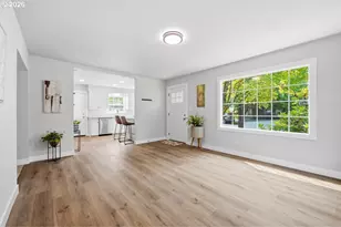9233 SE Morrison St, Portland, OR 97216 - Photo 14