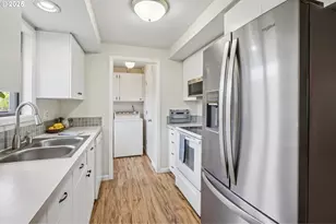 3836 NE 45th St, Vancouver, WA 98661 - Photo 10