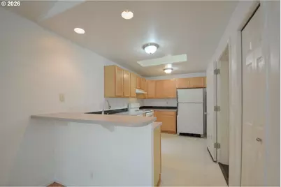 785 Red Cedar Ct, Eugene, OR 97402 - Photo 6