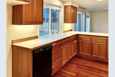 25335 Trinity St, Veneta, OR 97487 - Photo 6