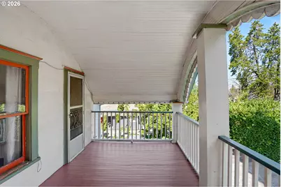 700 S Water St, Silverton, OR 97381 - Photo 28