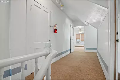 700 S Water St, Silverton, OR 97381 - Photo 30