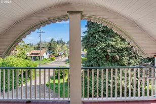 700 S Water St, Silverton, OR 97381 - Photo 28