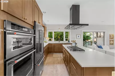 717 NE Beech St, Portland, OR 97212 - Photo 4