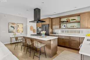 717 NE Beech St, Portland, OR 97212 - Photo 6