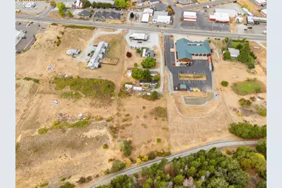 172 S Old Pacific, Myrtle Creek, OR 97457 - Photo 30