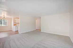 4490 Constitution Ln, Longview, WA 98632 - Photo 6