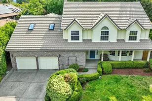 21638 NE Interlachen Ln, Fairview, OR 97024 - Photo 2