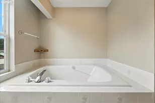 21638 NE Interlachen Ln, Fairview, OR 97024 - Photo 22