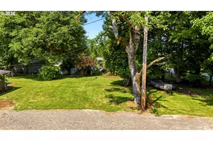 666 SW Ferry Ave, Siletz, OR 97380 - Photo 32