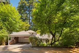 1546 SW Upland Dr, Portland, OR 97221 - Photo 46