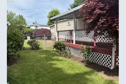 5335 Main St #10, Springfield, OR 97478 - Photo 2