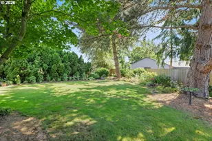 628 SE 33rd Ct, Hillsboro, OR 97123 - Photo 20