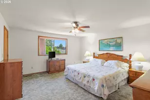 628 SE 33rd Ct, Hillsboro, OR 97123 - Photo 10