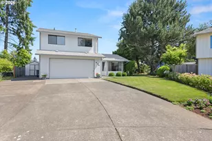 628 SE 33rd Ct, Hillsboro, OR 97123 - Photo 2