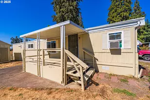 34956 Seavey Loop Rd, Eugene, OR 97405 - Photo 10