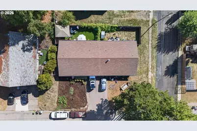 300 N Morton St, Newberg, OR 97132 - Photo 8