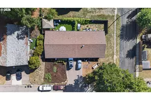 300 N Morton St, Newberg, OR 97132 - Photo 8