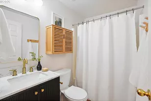 4945 SE Ogden St, Portland, OR 97206 - Photo 30