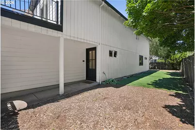 4945 SE Ogden St, Portland, OR 97206 - Photo 34