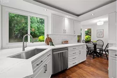 14890 SW Linda Ct, Beaverton, OR 97006 - Photo 14