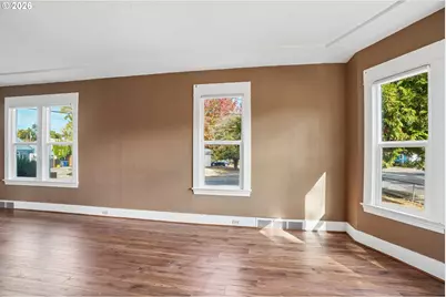 8417 N Berkeley Ave, Portland, OR 97203 - Photo 8