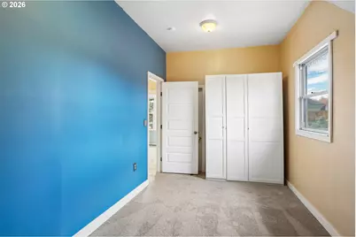 8417 N Berkeley Ave, Portland, OR 97203 - Photo 30