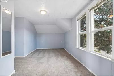 8417 N Berkeley Ave, Portland, OR 97203 - Photo 32