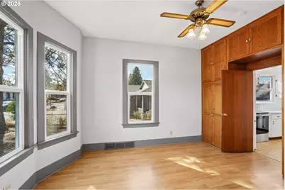 8417 N Berkeley Ave, Portland, OR 97203 - Photo 20