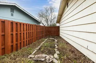 1137 NE 193rd Ave, Portland, OR 97230 - Photo 24