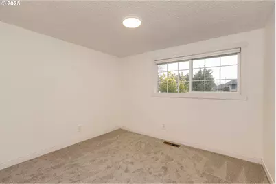 1137 NE 193rd Ave, Portland, OR 97230 - Photo 12