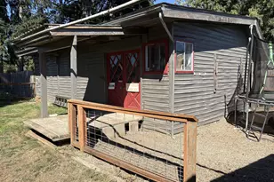 5968 E St, Springfield, OR 97478 - Photo 16