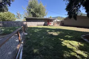 5968 E St, Springfield, OR 97478 - Photo 20