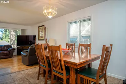 620 Judson St SE, Salem, OR 97302 - Photo 8