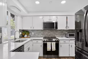 301 NE 109th St, Vancouver, WA 98685 - Photo 10