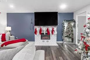 301 NE 109th St, Vancouver, WA 98685 - Photo 8