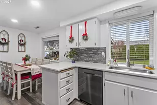 301 NE 109th St, Vancouver, WA 98685 - Photo 12