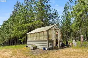 445 Green Valley Rd, Oakland, OR 97462 - Photo 42