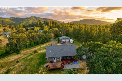 445 Green Valley Rd, Oakland, OR 97462 - Photo 48